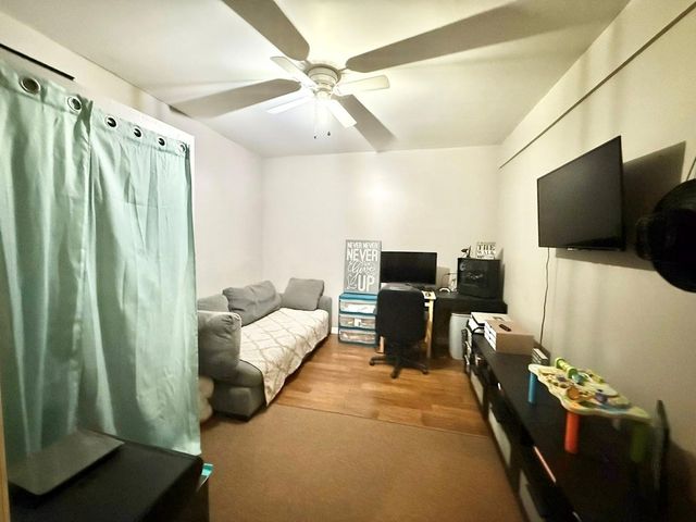 202 Glenridge Circle, Howard, OH 43028