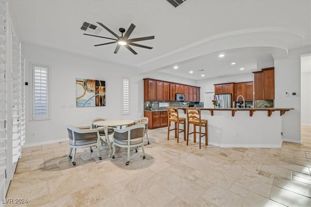 2738 Kingclaven Drive, Henderson, NV 89044