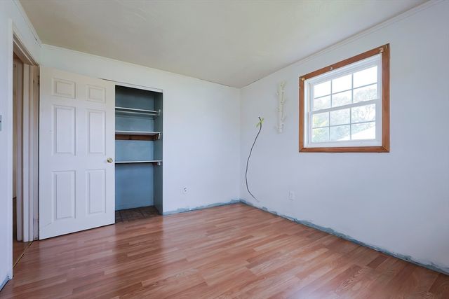 690 N Quincy St, Brockton, MA 02302