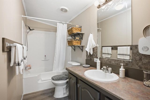 178 Arbor Drive, Wisconsin Dells, WI 53965