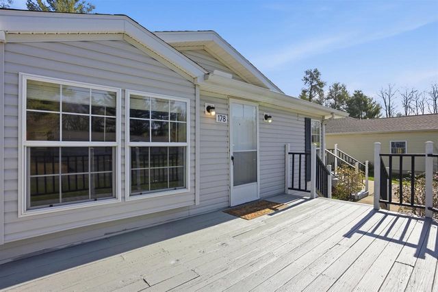 178 Arbor Drive, Wisconsin Dells, WI 53965