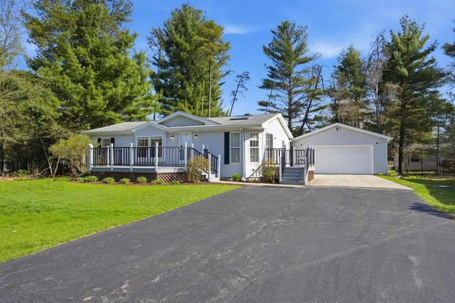 178 Arbor Drive, Wisconsin Dells, WI 53965