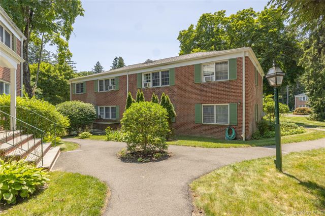 590 Bedford Road 3, Pleasantville, NY 10570