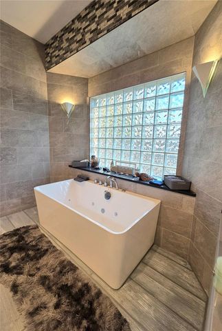 2214 FENTRESS COURT, Spring Hill, FL 34609