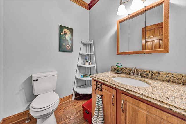 5018 Carter Grove LN, Roanoke, VA 24012