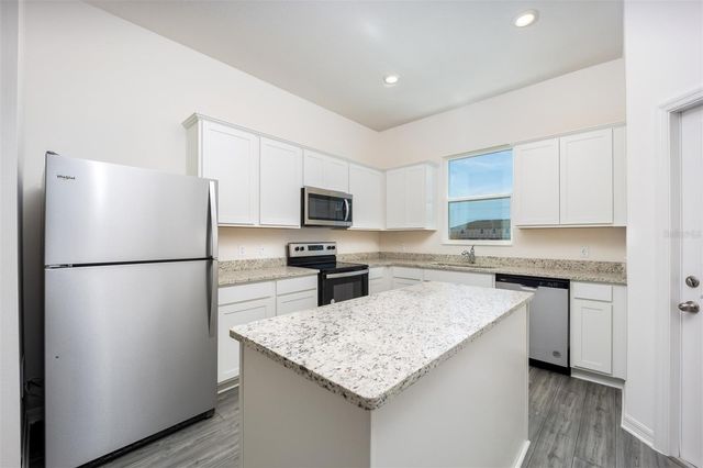 709 POPPY LANE, Dundee, FL 33838