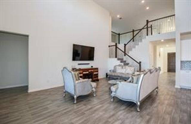 4810 Emerson Manor Drive, Katy, TX 77493