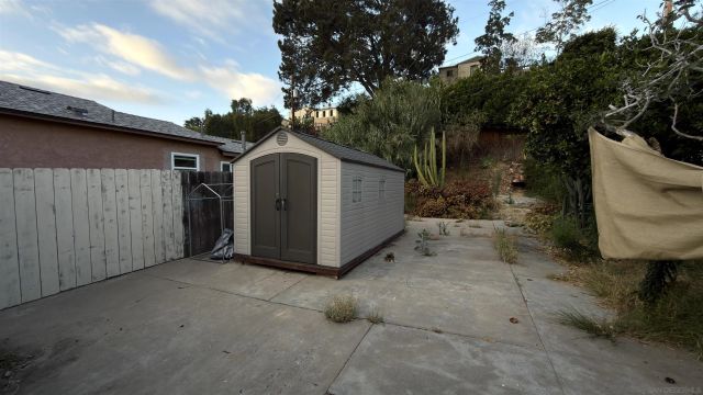 2691 Reynard, San Diego, CA 92103