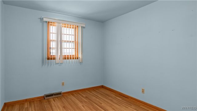 1205 Mineral Springs Road, West Seneca, NY 14224