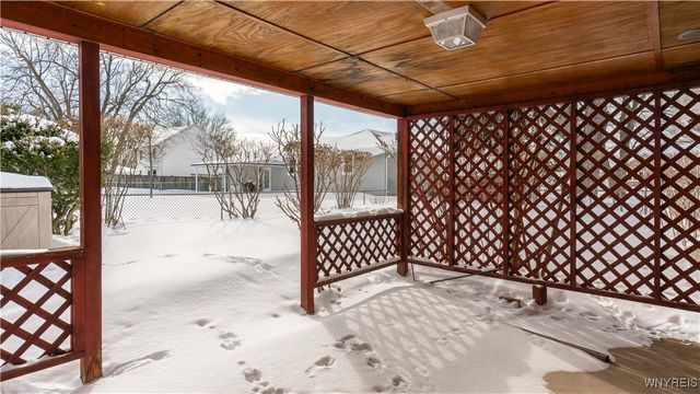 1205 Mineral Springs Road, West Seneca, NY 14224