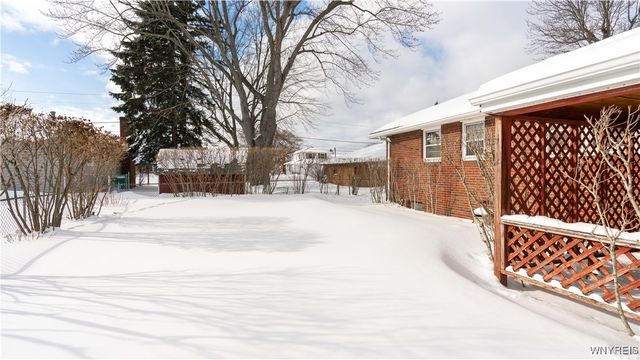 1205 Mineral Springs Road, West Seneca, NY 14224