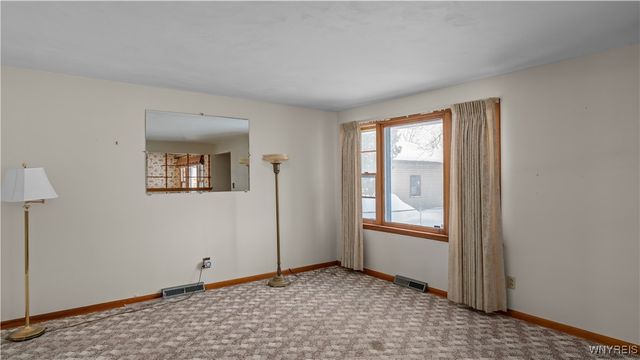 1205 Mineral Springs Road, West Seneca, NY 14224