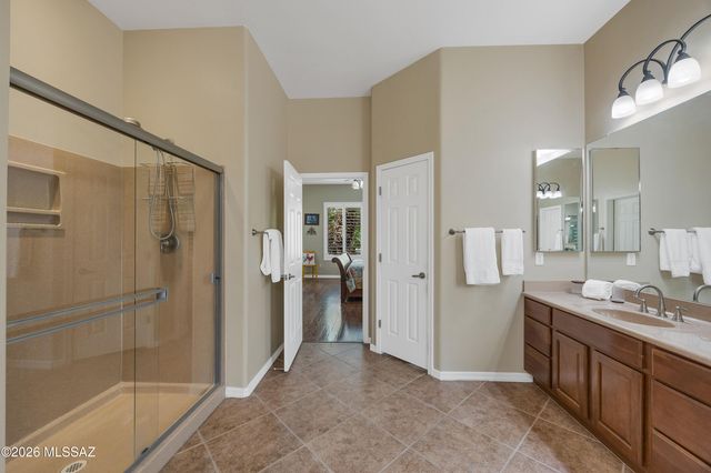 8512 N Crosswater Loop, Tucson, AZ 85743