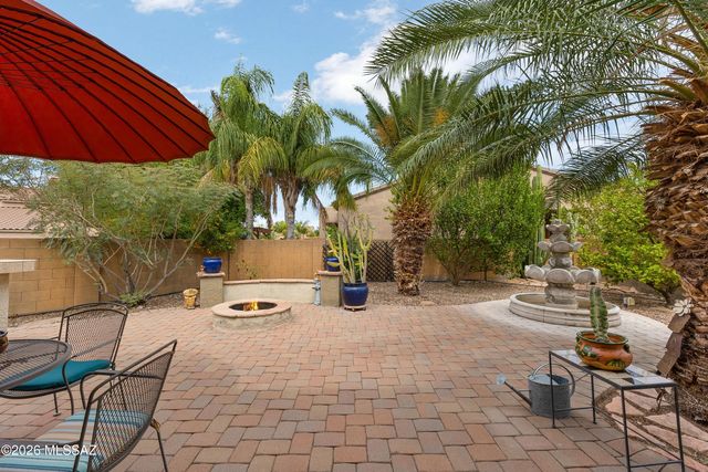 8512 N Crosswater Loop, Tucson, AZ 85743