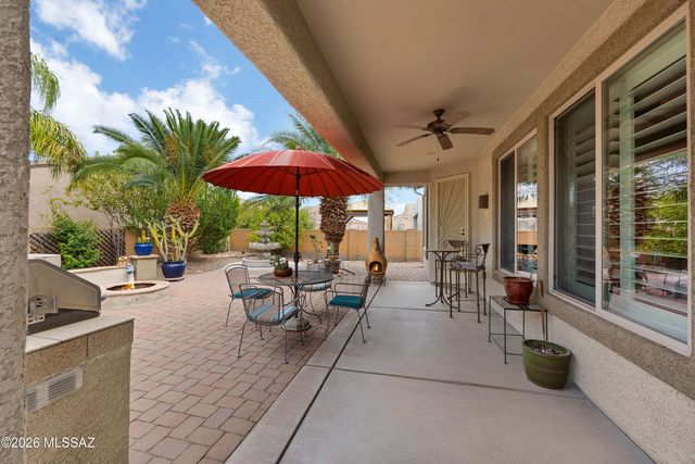 8512 N Crosswater Loop, Tucson, AZ 85743