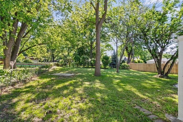 7615 Terrace Street, Kansas City, MO 64114