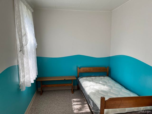 101 & 119 Pearl Street 2 Cottages, Ontonagon, MI 49953