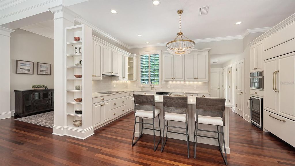 Image 13 of property listing at 228 SAINT JAMES PARK, Osprey, FL 34229