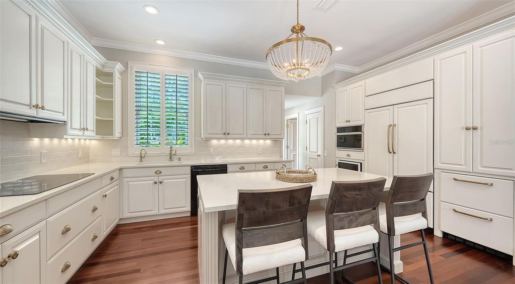 Image 14 of property listing at 228 SAINT JAMES PARK, Osprey, FL 34229