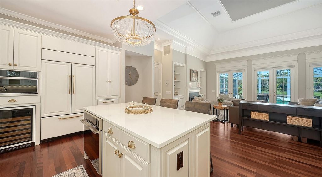 Image 16 of property listing at 228 SAINT JAMES PARK, Osprey, FL 34229