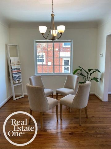 897 Rivard Boulevard, Grosse Pointe, MI 48230