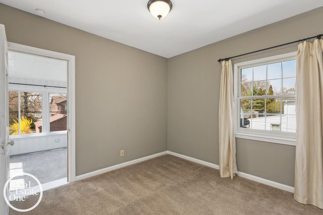 897 Rivard Boulevard, Grosse Pointe, MI 48230