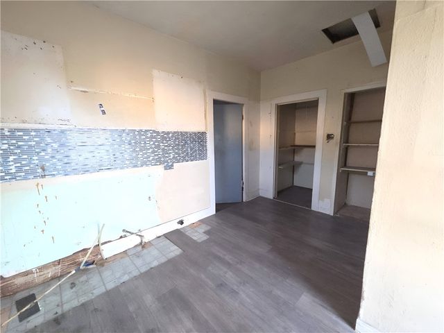 928 Park Ave, Corpus Christi, TX 78401