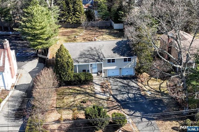 254 Godwin Avenue, Wyckoff, NJ 07481