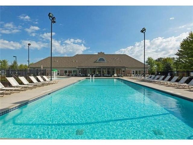 4907 Evergreen Drive N, Hugo, MN 55038