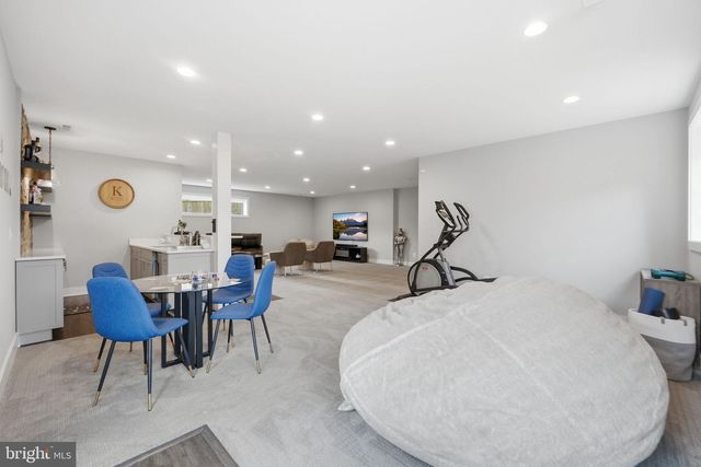 315 CHARLES ST SE, Vienna, VA 22180