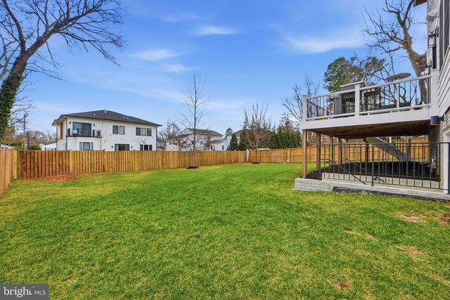 315 CHARLES ST SE, Vienna, VA 22180