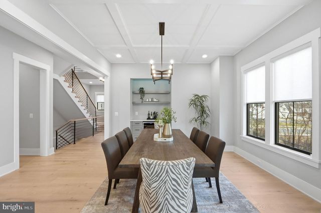 315 CHARLES ST SE, Vienna, VA 22180