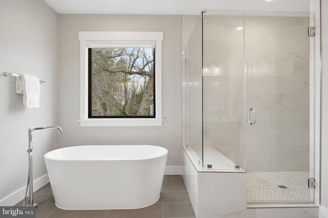 315 CHARLES ST SE, Vienna, VA 22180