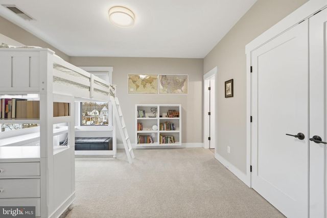 315 CHARLES ST SE, Vienna, VA 22180