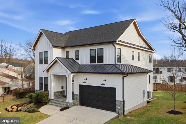 315 CHARLES ST SE, Vienna, VA 22180