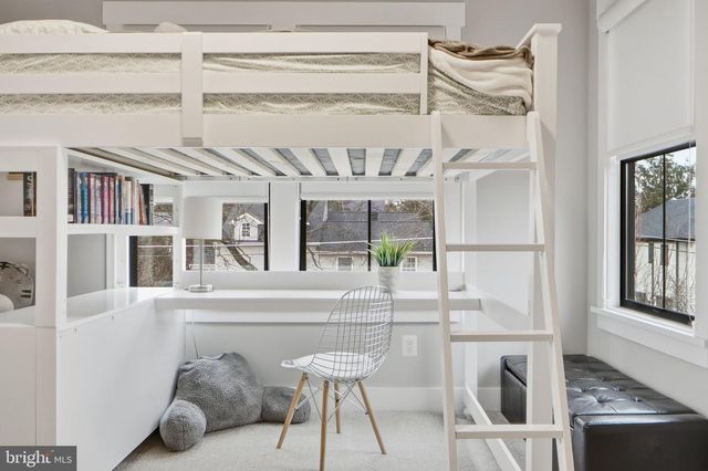 315 CHARLES ST SE, Vienna, VA 22180