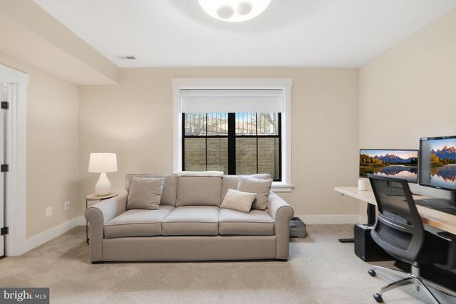 315 CHARLES ST SE, Vienna, VA 22180