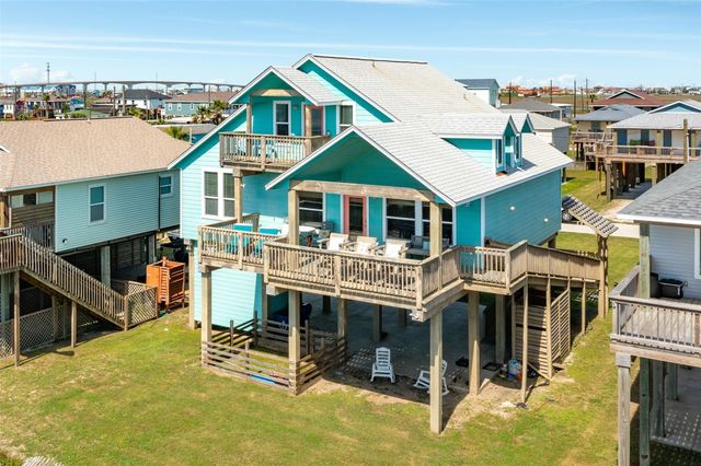 510 Point Lookout, Surfside Beach, TX 77541
