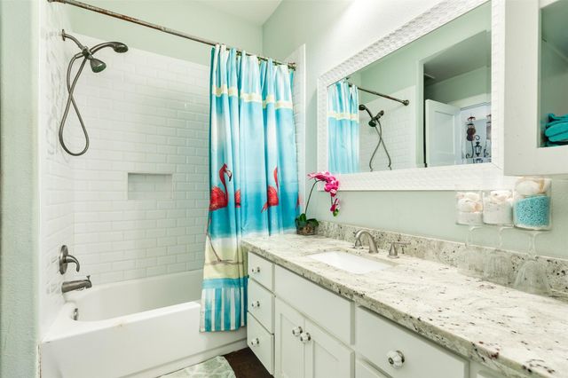 510 Point Lookout, Surfside Beach, TX 77541