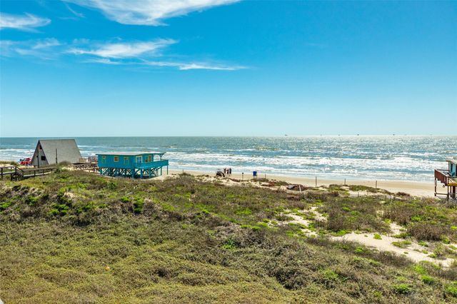 510 Point Lookout, Surfside Beach, TX 77541