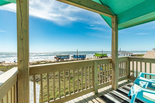 510 Point Lookout, Surfside Beach, TX 77541