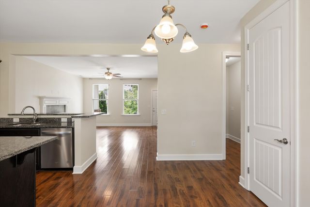 2505 Val Marie Dr, Madison, TN 37115