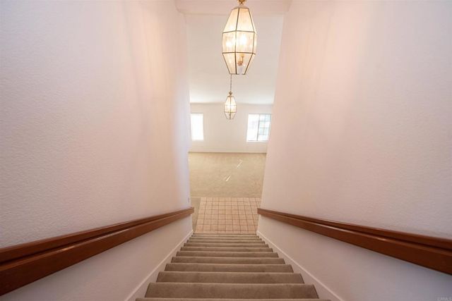 2432 Live Oak Road, Escondido, CA 92029