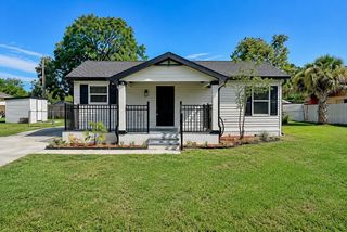 1215 W BELMAR STREET, Lakeland, FL 33815