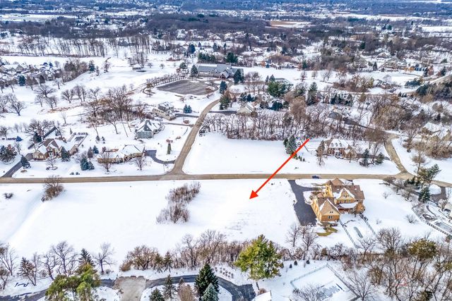 1322 Bull Valley Drive, Woodstock, IL 60098