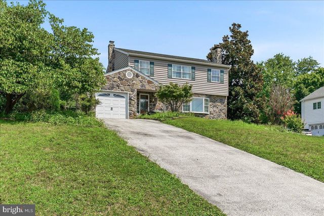 733 S PARK AVE, Audubon, PA 19403