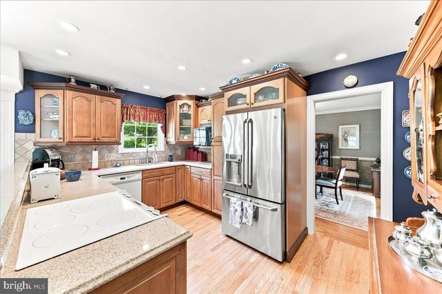 733 S PARK AVE, Audubon, PA 19403