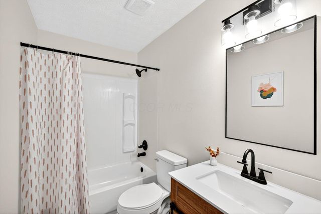 520 Wyndham Ridge Drive, Columbus, OH 43207