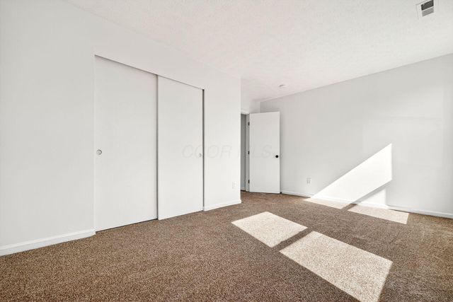 520 Wyndham Ridge Drive, Columbus, OH 43207