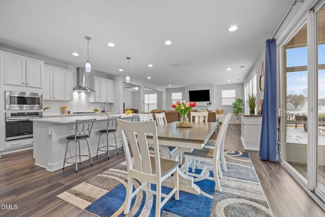 204 Smoky Emerald Way, Holly Springs, NC 27540